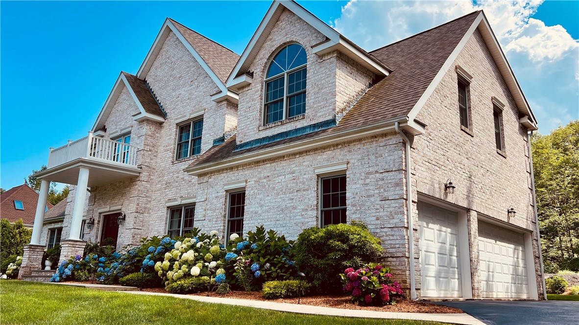 13 West Butterfly Way Lincoln, RI 02865 - Photo 11 of 49