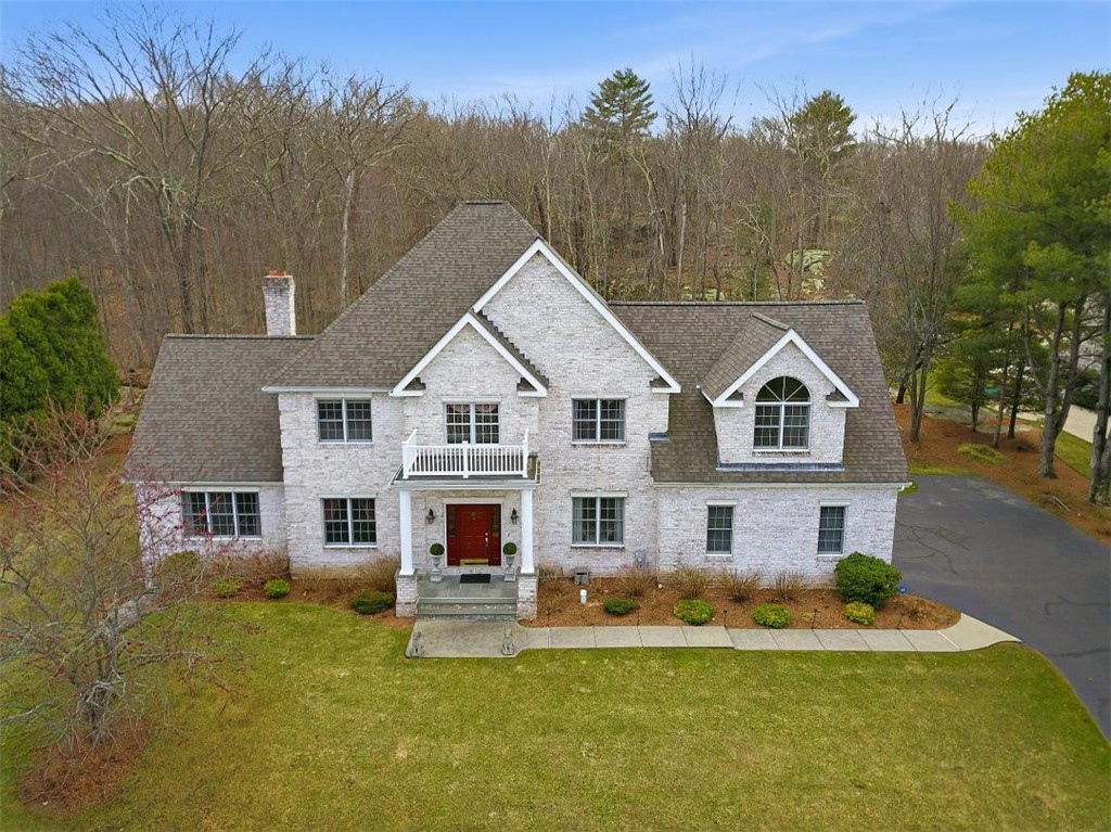 13 West Butterfly Way Lincoln, RI 02865 - Photo 2 of 49