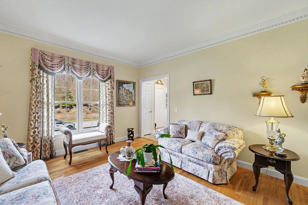 13 West Butterfly Way Lincoln, RI 02865 - Photo 28 of 49