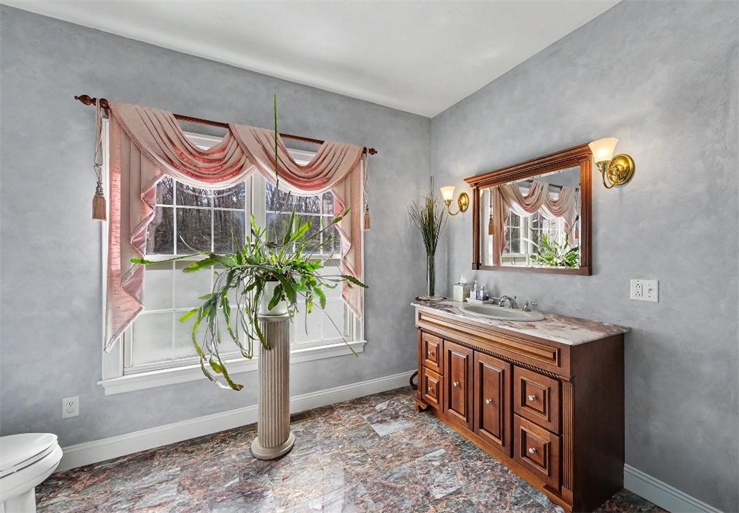 13 West Butterfly Way Lincoln, RI 02865 - Photo 30 of 49