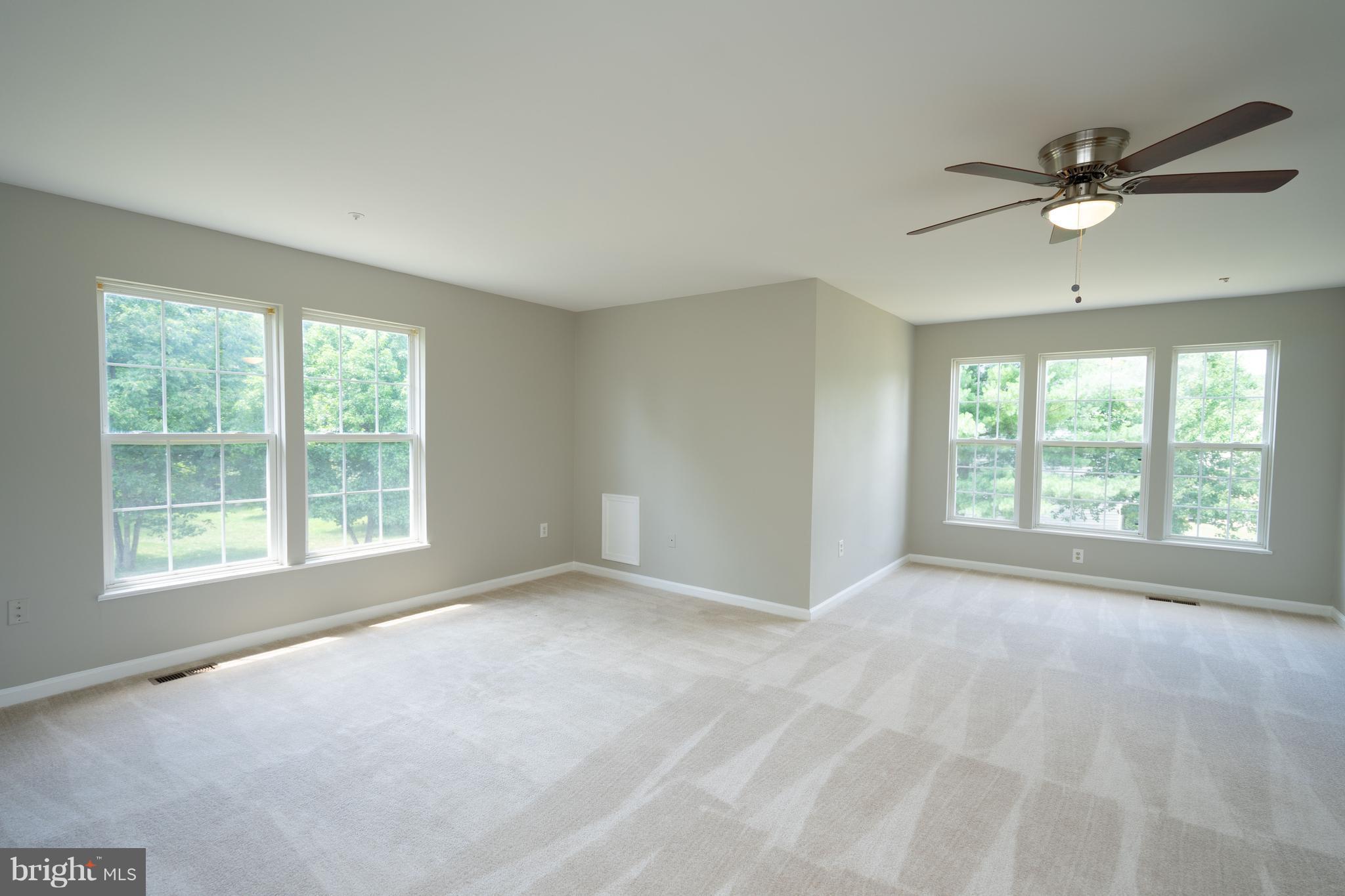 18007 Barney Drive Accokeek, MD 20607 - Photo 11 of 25 Bedroom (Master)