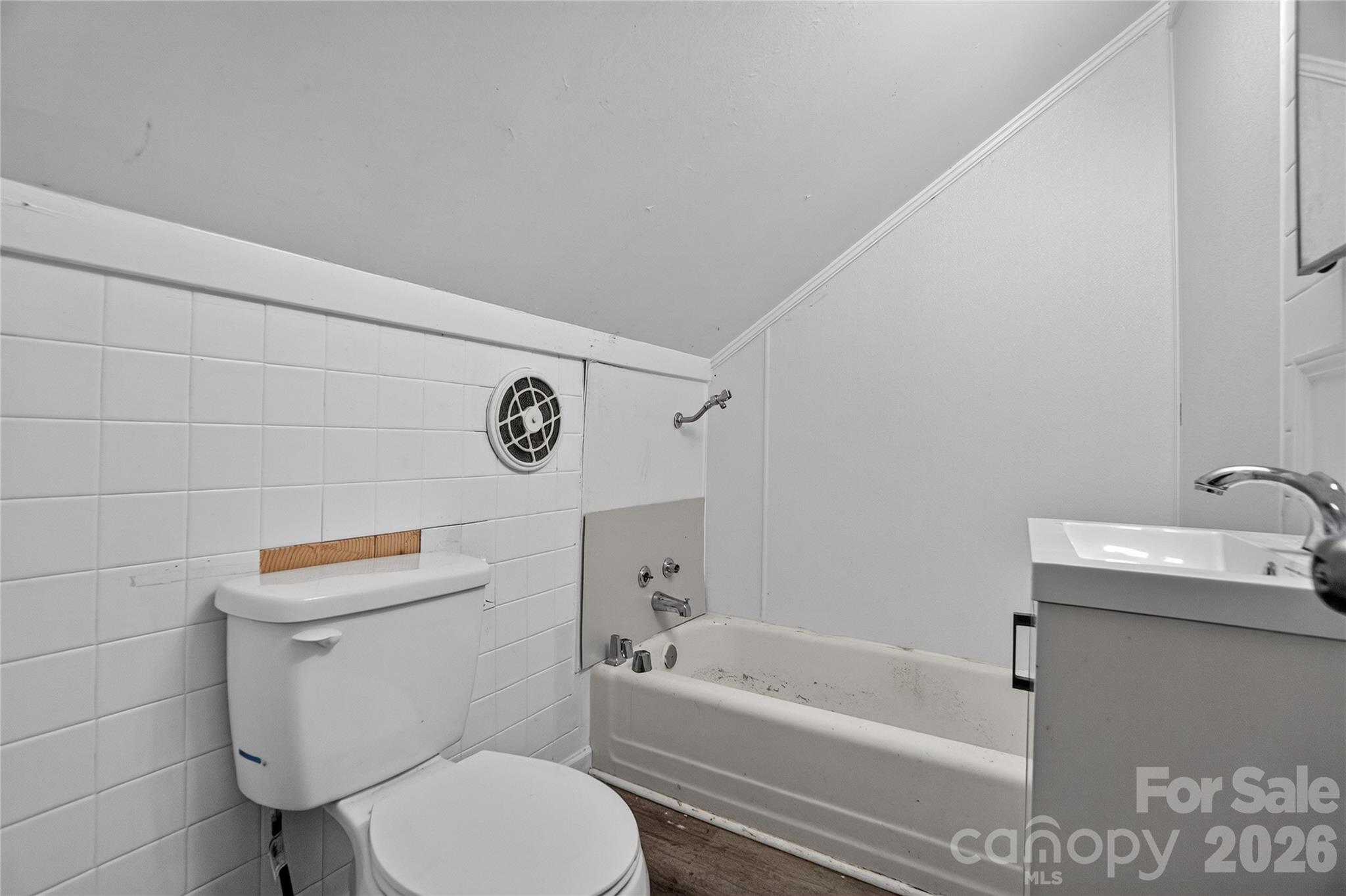 405 North Ransom Street Gastonia, NC 28052 - Photo 12 of 14