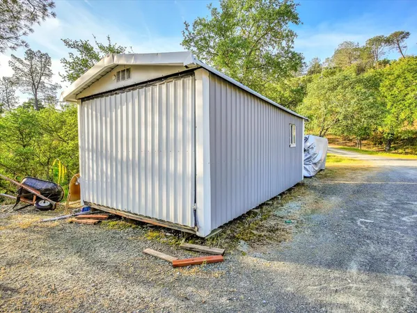 $379,000 | 4501 Tomahawk Trail, Unit 7, Copperopolis, CA 95228
