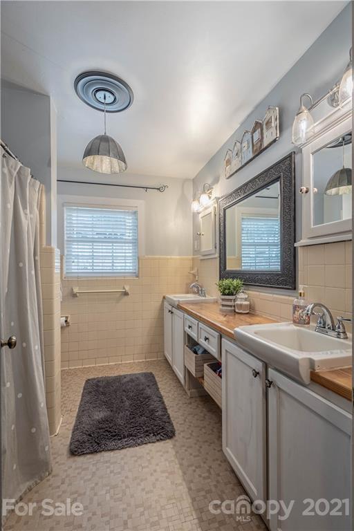 308 Walton Road Morganton, NC 28655 - Photo 12 of 17 Gallery Image 12