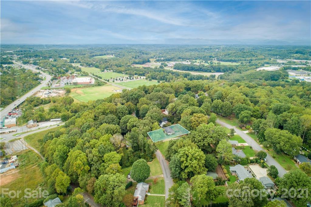 308 Walton Road Morganton, NC 28655 - Photo 16 of 17 Gallery Image 16