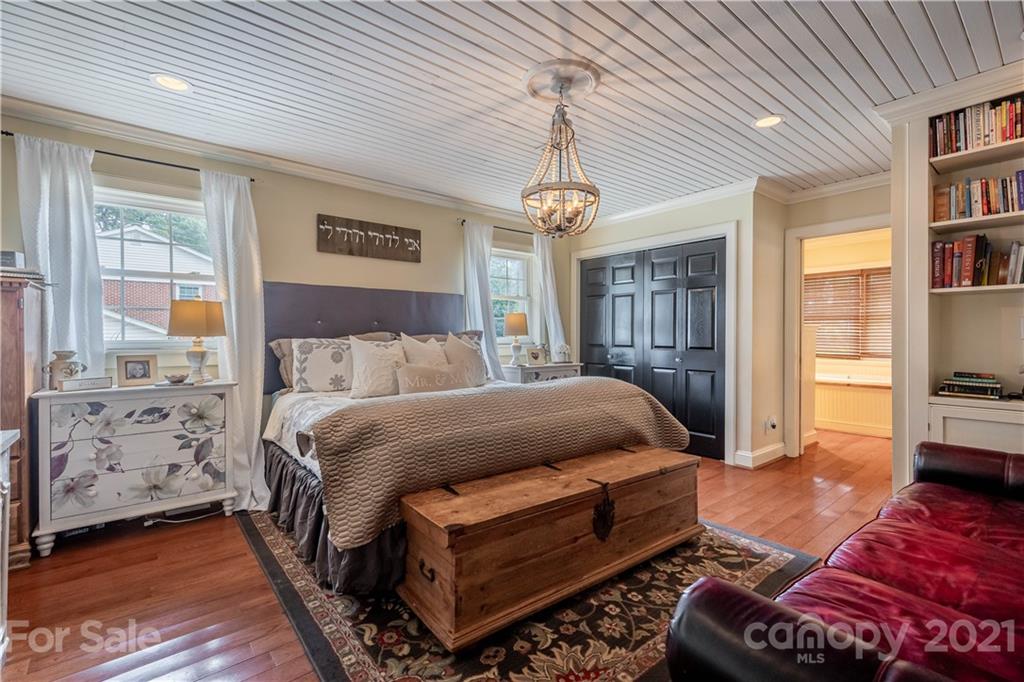 308 Walton Road Morganton, NC 28655 - Photo 6 of 17 Gallery Image 6
