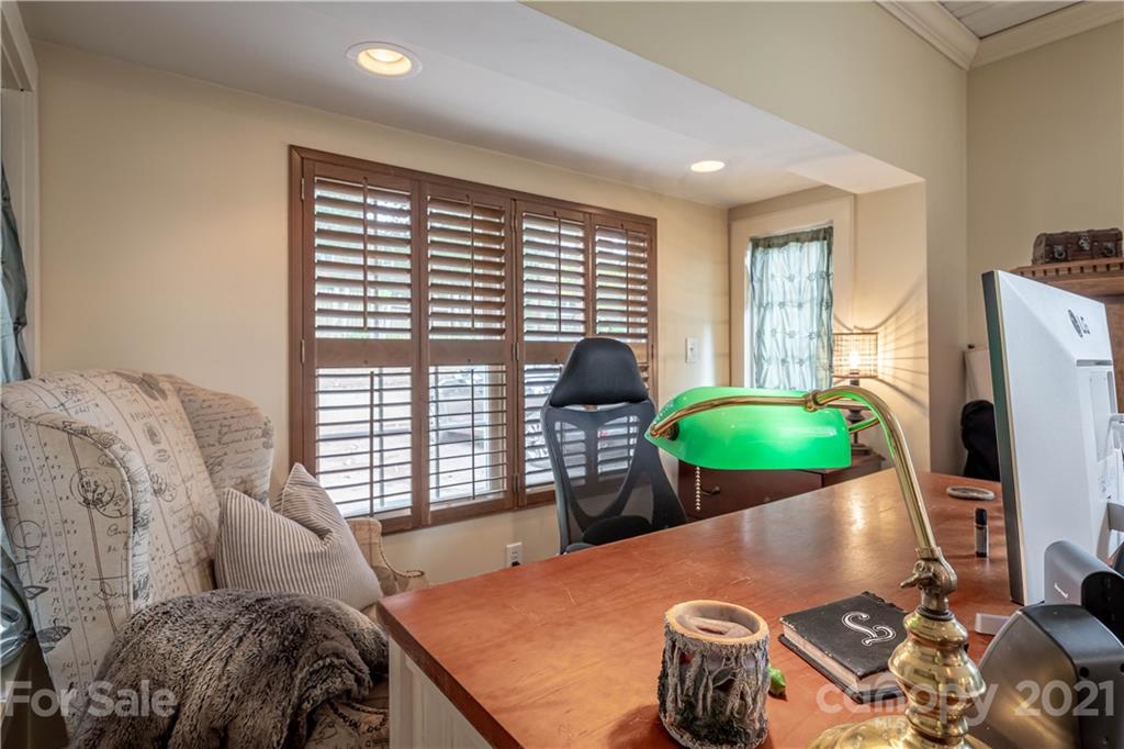 308 Walton Road Morganton, NC 28655 - Photo 7 of 17 Gallery Image 7