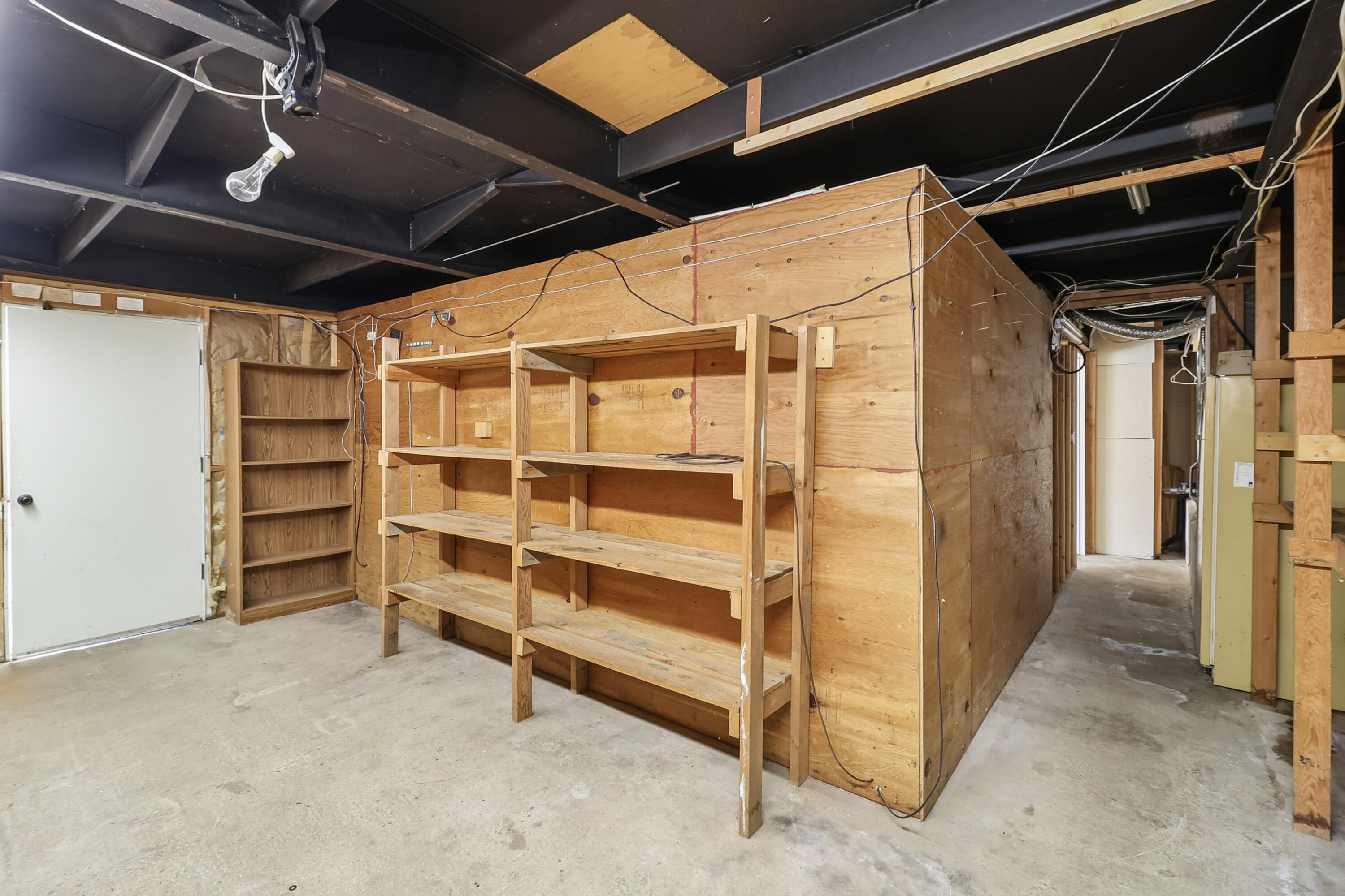 155 Steelhead Circle Lewiston, CA 96052 - Photo 35 of 53 a view of walk in closet with empty racks