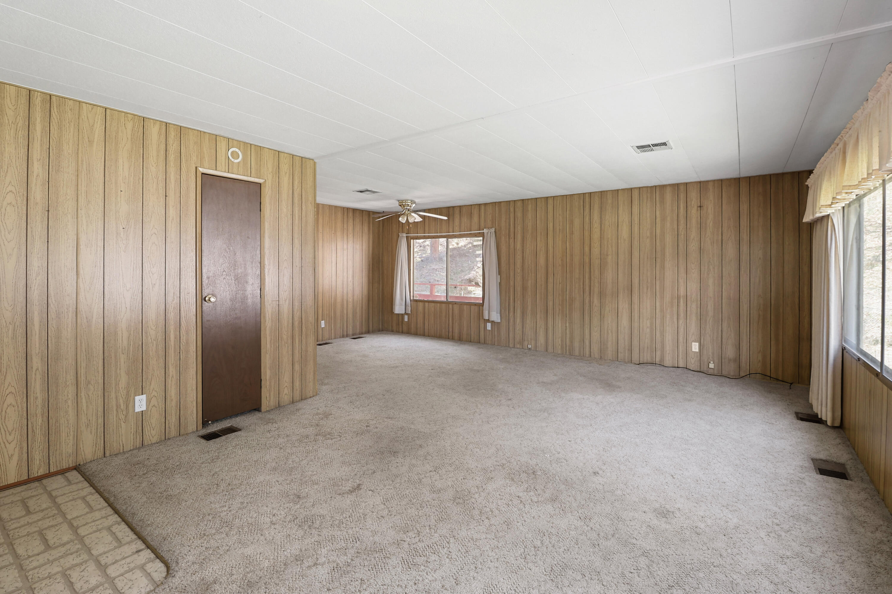 155 Steelhead Circle Lewiston, CA 96052 - Photo 6 of 53 9-07 (2)