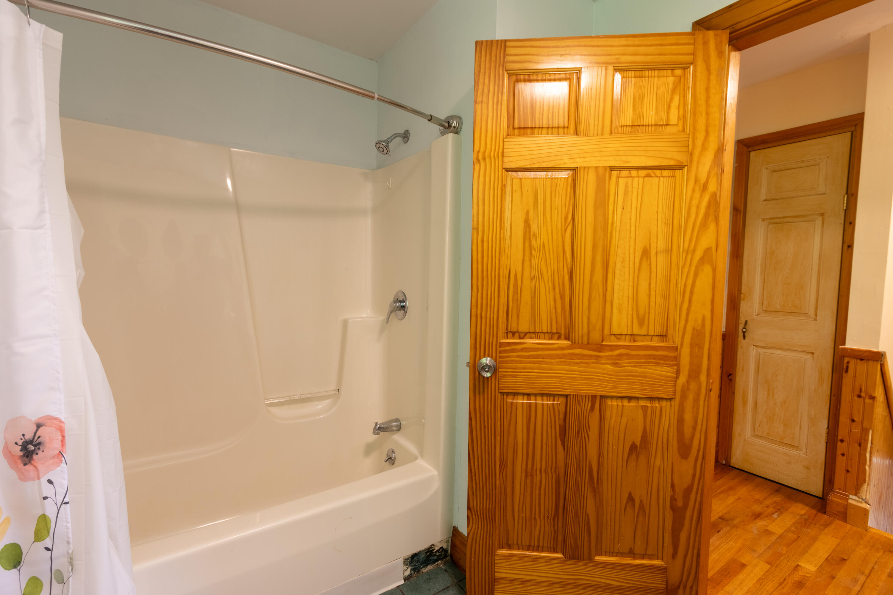 1204 Main Road Milford, ME 04461 - Photo 32 of 49 Shared Bathroom 2nd Floor-20240525-_MG_1
