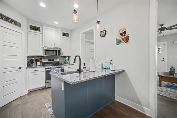 $365,000 | 23507 East 11th Terrace South, Independence, MO 64056