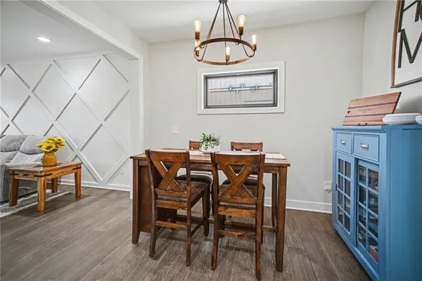 $365,000 | 23507 East 11th Terrace South, Independence, MO 64056