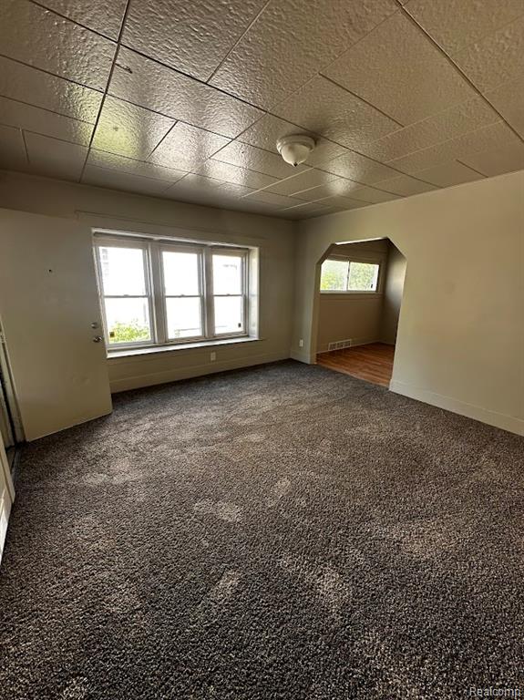 838 Clinton Street Flint, MI 48507 - Photo 4 of 18