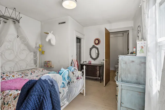 $79,900 | 201 South Douglas Street, Villa Grove, IL 61956