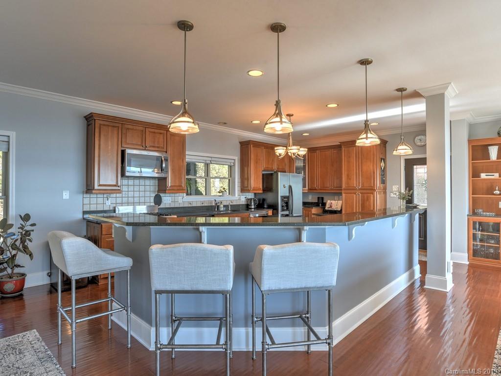333 Osborne Knob Road Marion, NC 28752 - Photo 11 of 42 Gallery Image 11