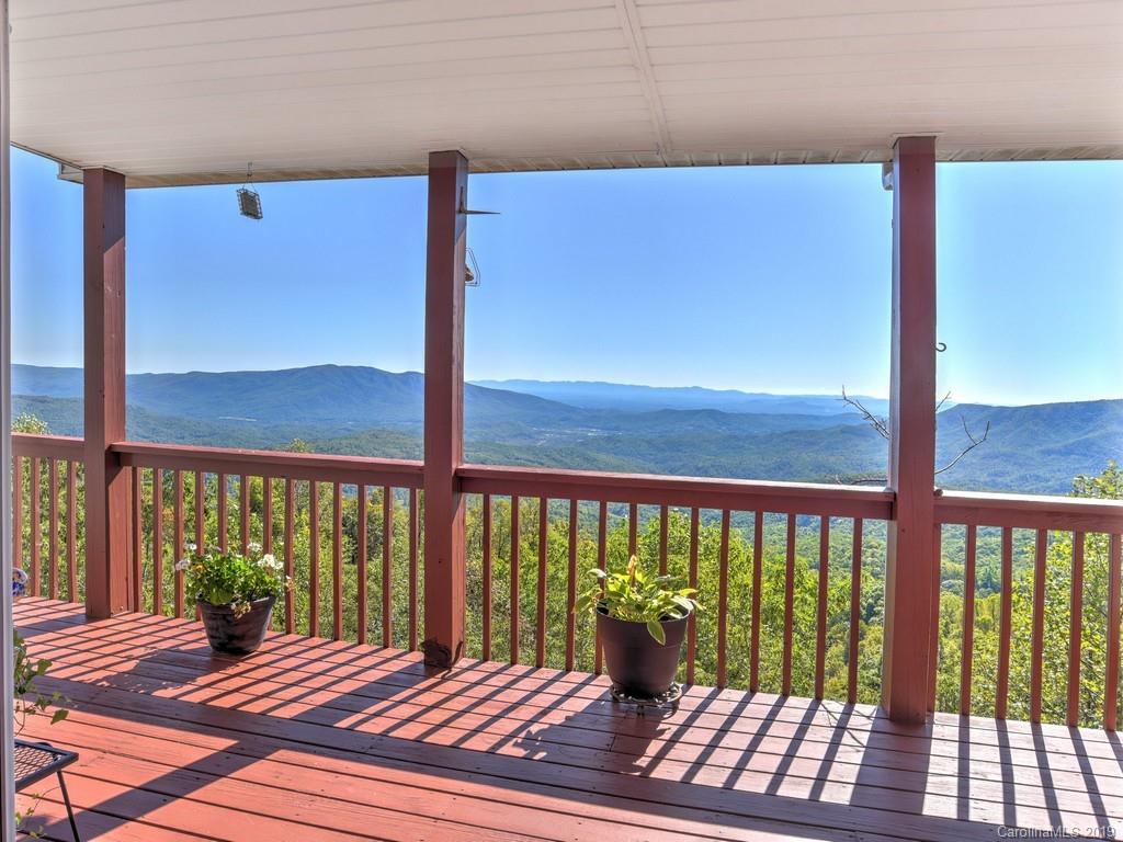 333 Osborne Knob Road Marion, NC 28752 - Photo 4 of 42 Gallery Image 4