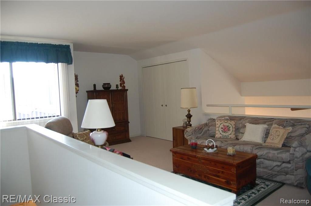 669 Camden Court Rochester Hills, MI 48307 - Photo 13 of 19