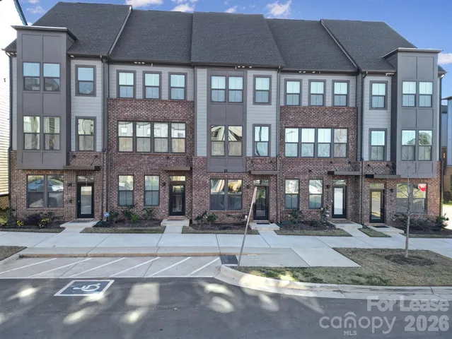 $2,300 | 6120 Sta Xing Avenue, Charlotte, NC 28217