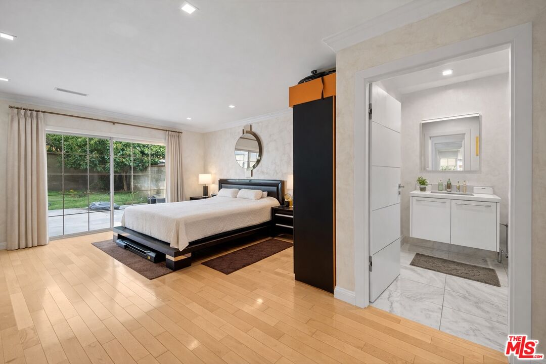 2640 North Keystone Street Burbank, CA 91504 - Photo 12 of 26