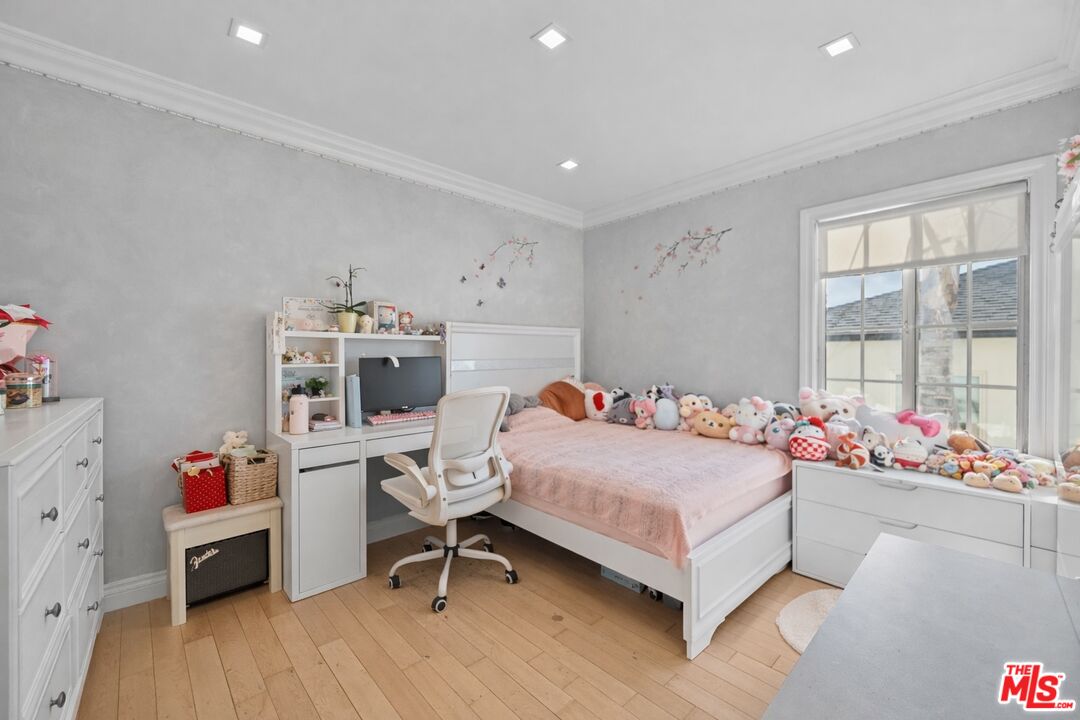 2640 North Keystone Street Burbank, CA 91504 - Photo 15 of 26