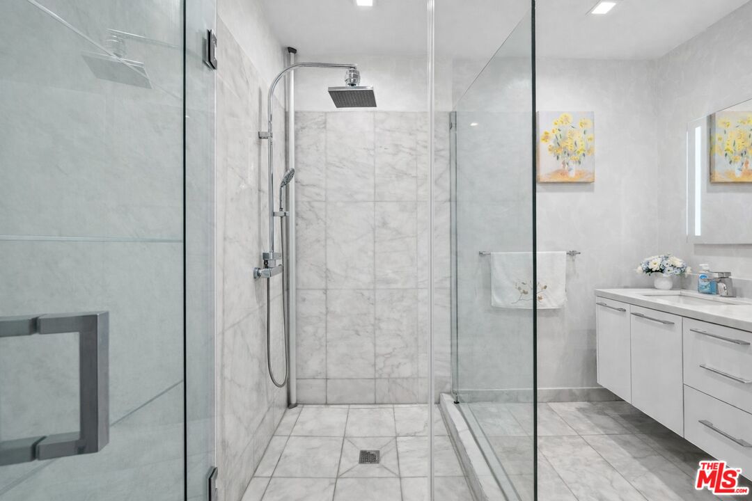 2640 North Keystone Street Burbank, CA 91504 - Photo 17 of 26