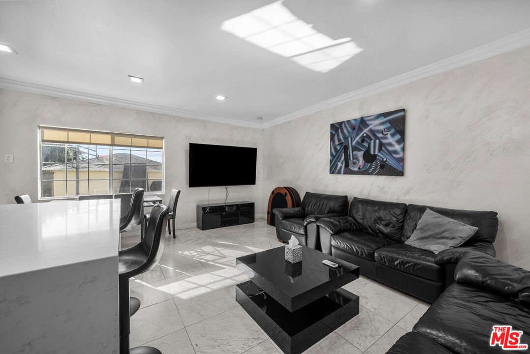 2640 North Keystone Street Burbank, CA 91504 - Photo 19 of 26