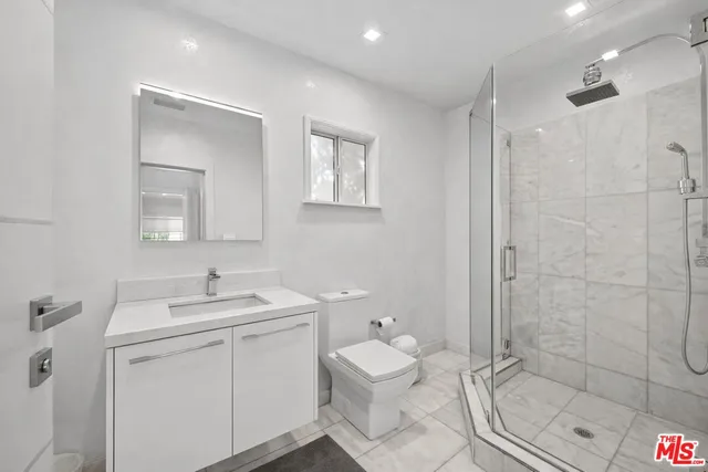 $1,595,000 | 2640 North Keystone Street, Burbank, CA 91504