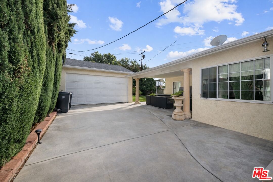 2640 North Keystone Street Burbank, CA 91504 - Photo 25 of 26