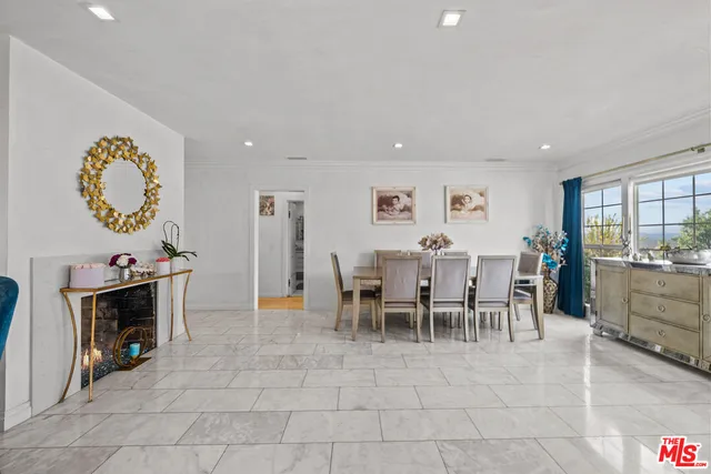 $1,595,000 | 2640 North Keystone Street, Burbank, CA 91504