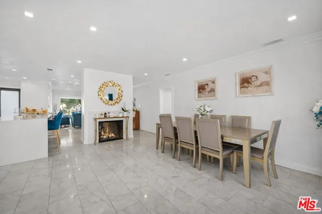 $1,595,000 | 2640 North Keystone Street, Burbank, CA 91504