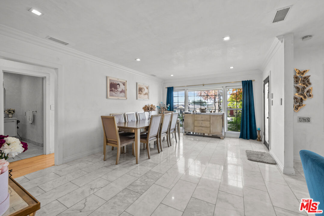 2640 North Keystone Street Burbank, CA 91504 - Photo 7 of 26