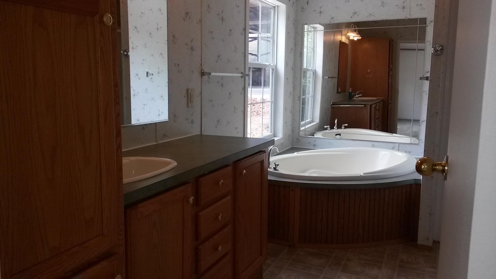 4157 Old Firetrail Road Huddleston, VA 24104 - Photo 40 of 58 Master Bath