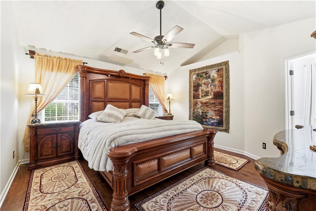 5648 Post Mill Court Buford, GA 30518 - Photo 15 of 45