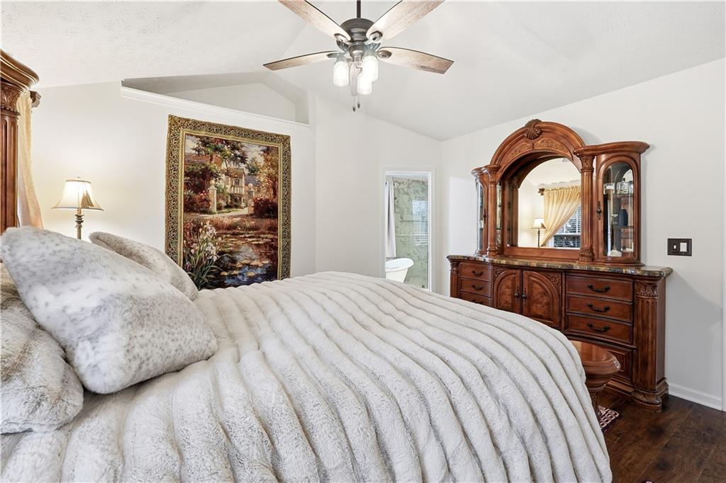 5648 Post Mill Court Buford, GA 30518 - Photo 16 of 45