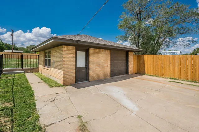 $1,795 | 123 Beverly Drive North, Amarillo, TX 79106