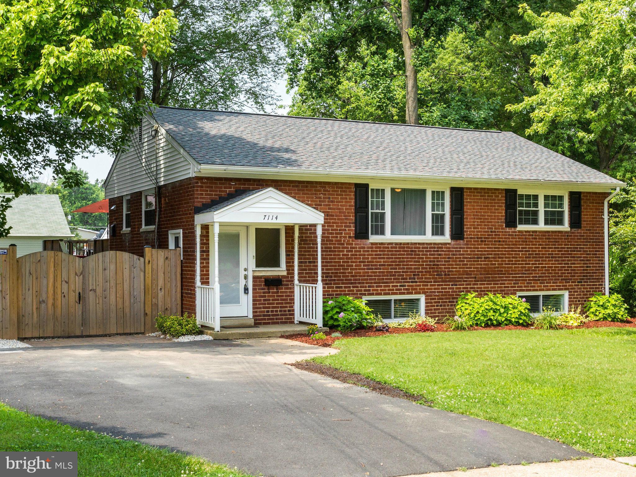 7114 Evanston Road Springfield, VA 22150 - Photo 1 of 30 Exterior (Front)