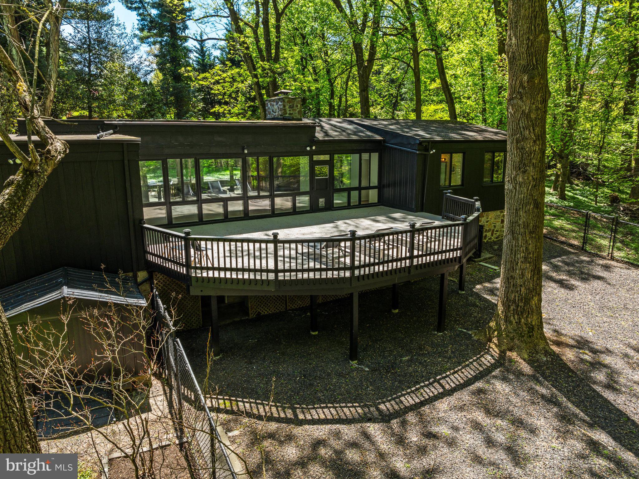 4030 Apalogen Road Philadelphia, PA 19129 - Photo 101 of 127