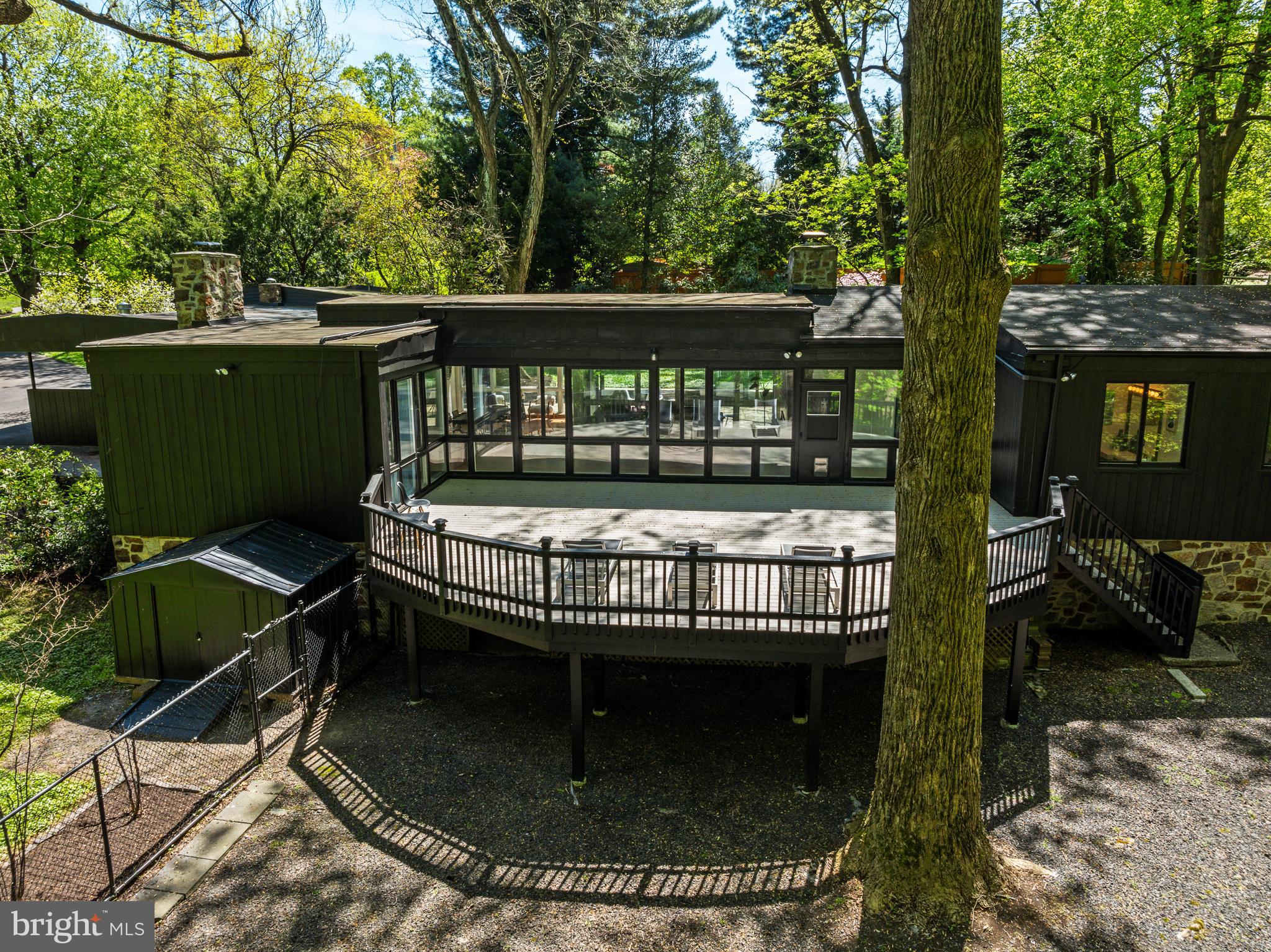 4030 Apalogen Road Philadelphia, PA 19129 - Photo 102 of 127