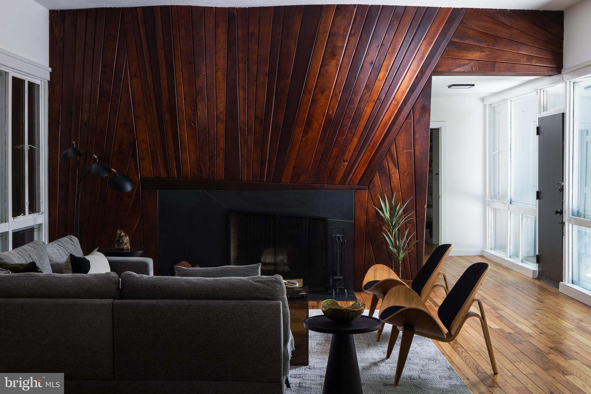 4030 Apalogen Road Philadelphia, PA 19129 - Photo 11 of 127