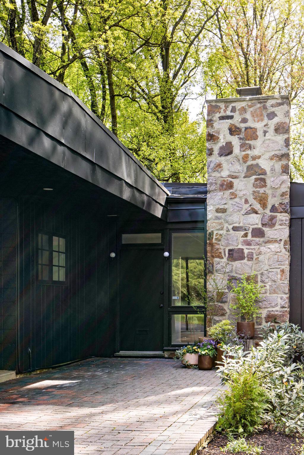 4030 Apalogen Road Philadelphia, PA 19129 - Photo 114 of 127