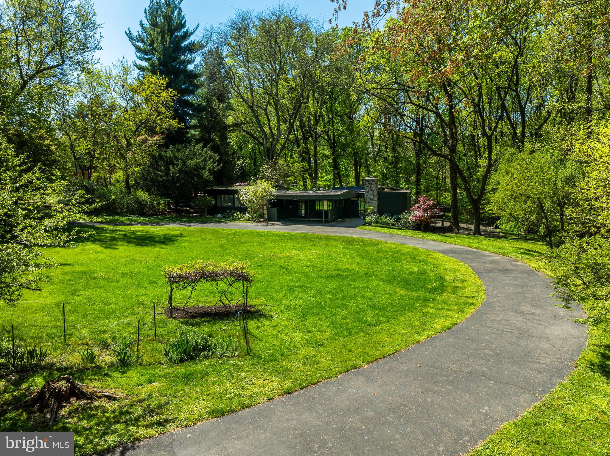 4030 Apalogen Road Philadelphia, PA 19129 - Photo 119 of 127