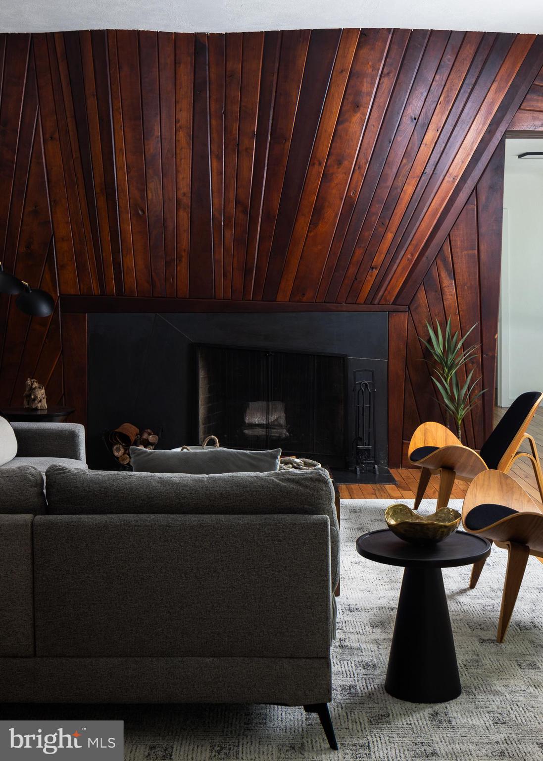 4030 Apalogen Road Philadelphia, PA 19129 - Photo 13 of 127