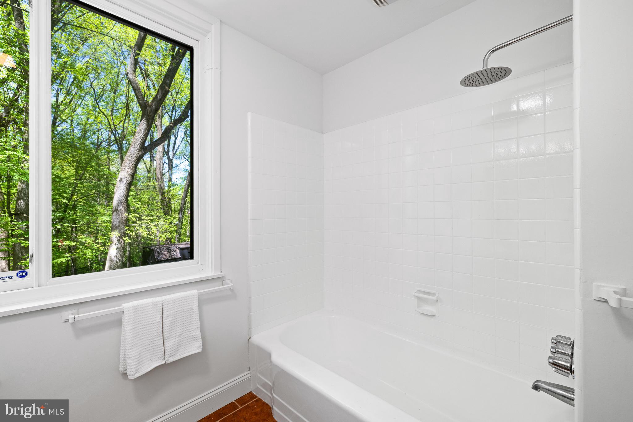 4030 Apalogen Road Philadelphia, PA 19129 - Photo 41 of 127