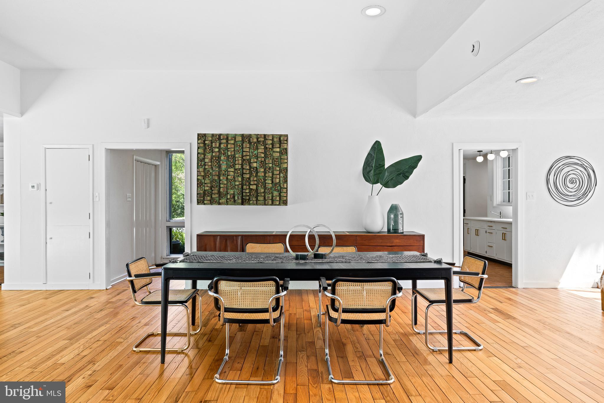 4030 Apalogen Road Philadelphia, PA 19129 - Photo 45 of 127