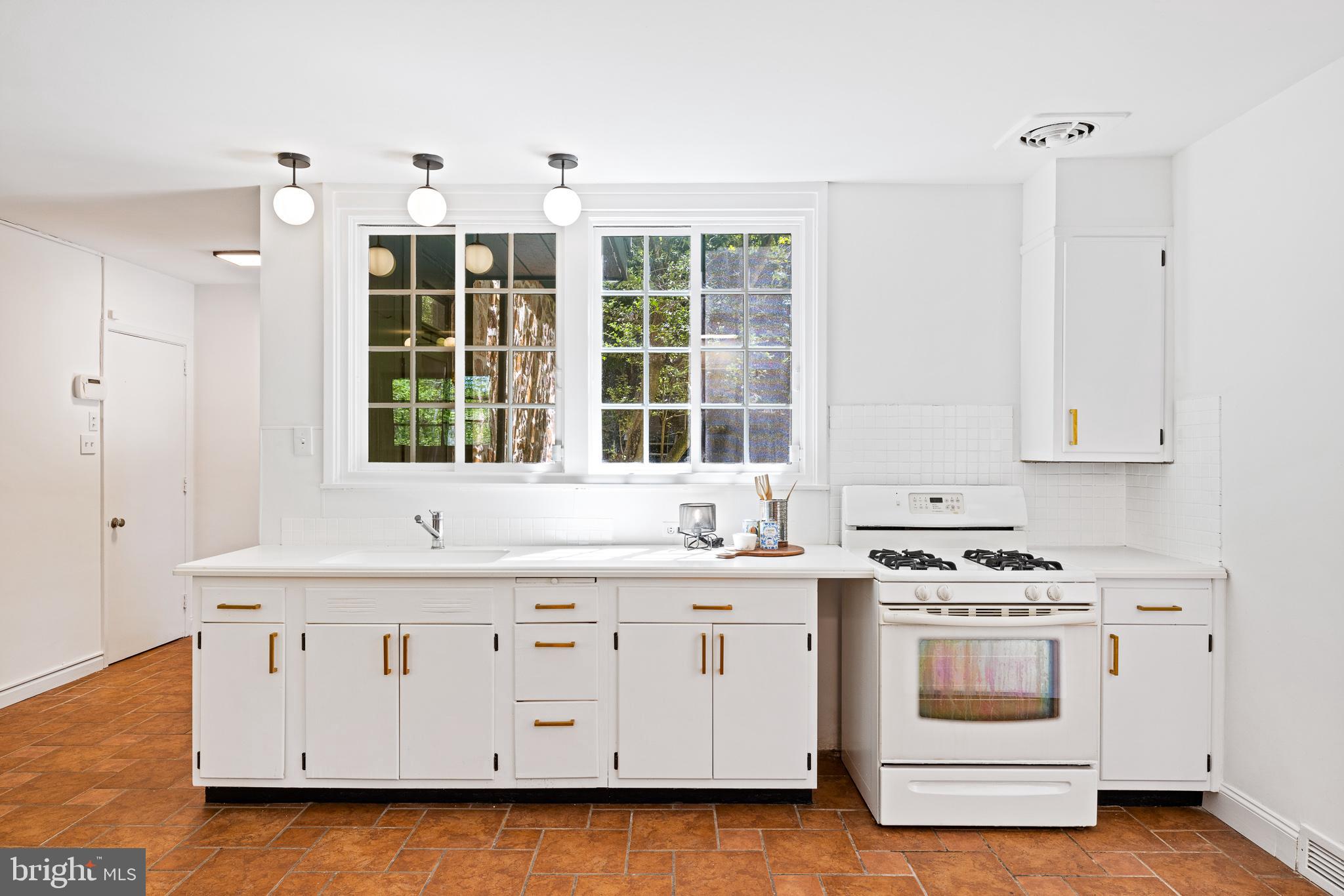 4030 Apalogen Road Philadelphia, PA 19129 - Photo 66 of 127