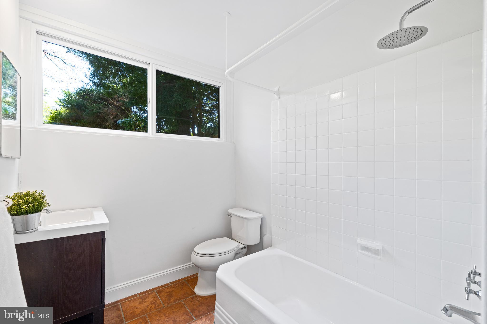 4030 Apalogen Road Philadelphia, PA 19129 - Photo 73 of 127