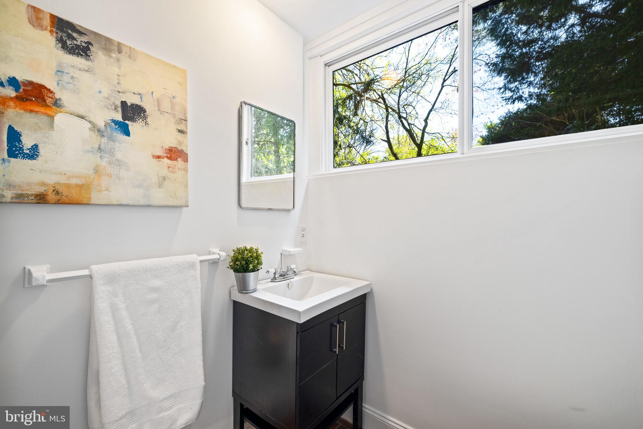 4030 Apalogen Road Philadelphia, PA 19129 - Photo 74 of 127