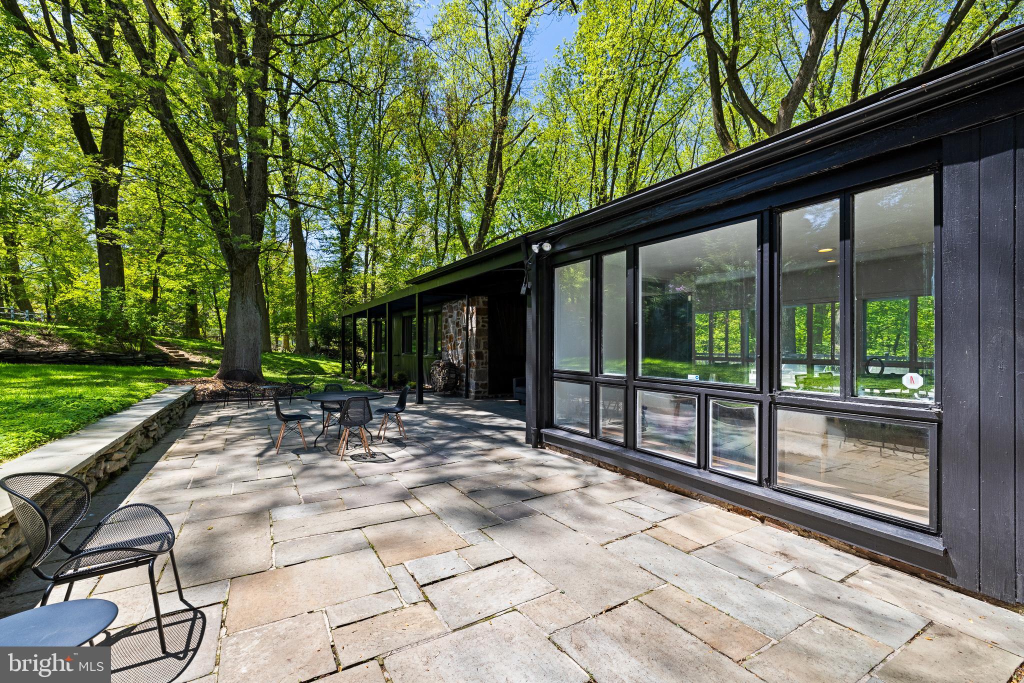 4030 Apalogen Road Philadelphia, PA 19129 - Photo 81 of 127