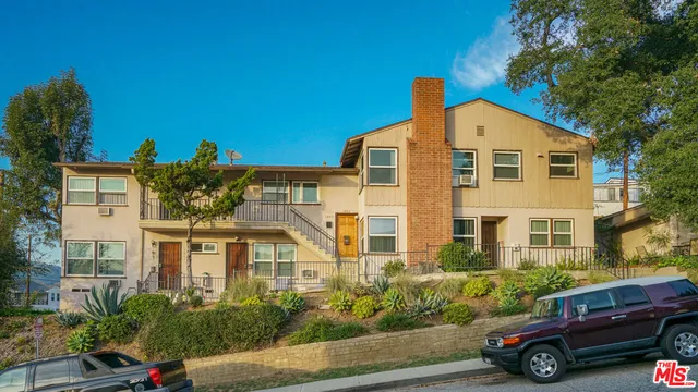 $2,000,000 | 1801 Verdugo Loma Drive, Glendale, CA 91208