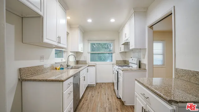 $2,000,000 | 1801 Verdugo Loma Drive, Glendale, CA 91208